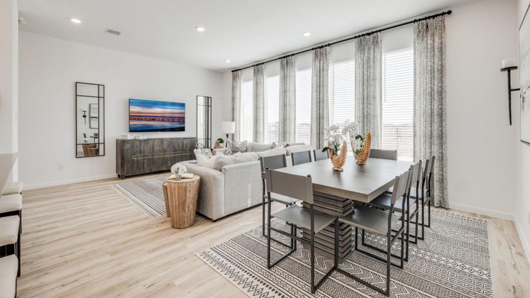 *Not actulal home, for illustration purposes only* *Not actulal home, for illustration purposes only*