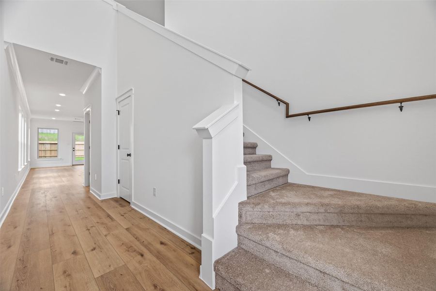 Spacious, unfurnished interior of a new home in Mostyn Springs, Magnolia (Image 18).