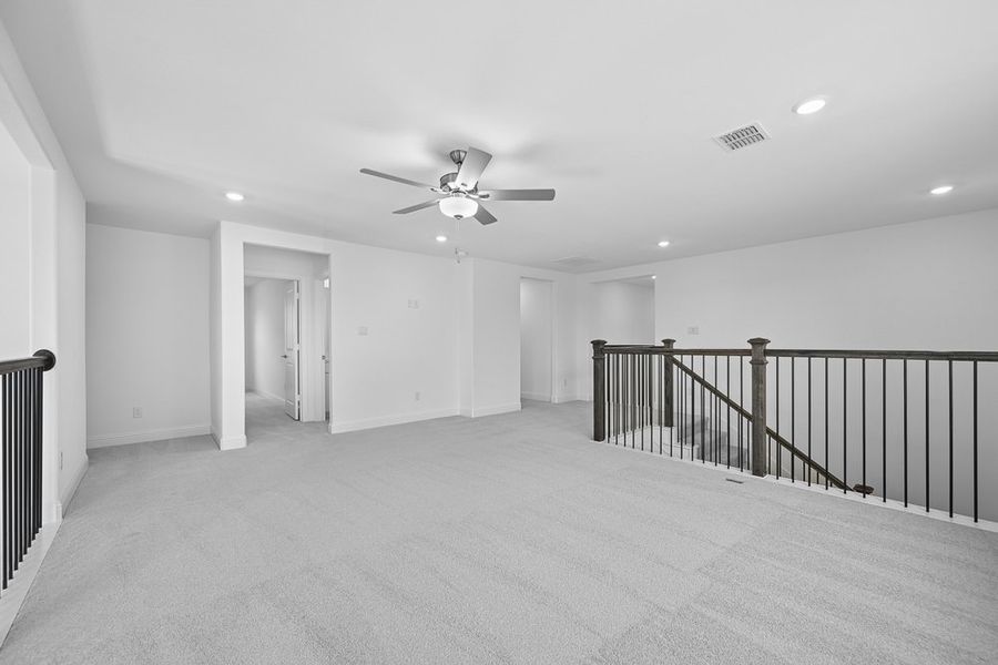 Spacious, unfurnished interior of a new home in The Ridge at Northlake, Northlake (Image 25).