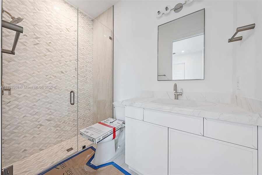 Guest Bathroom Guest Bathroom