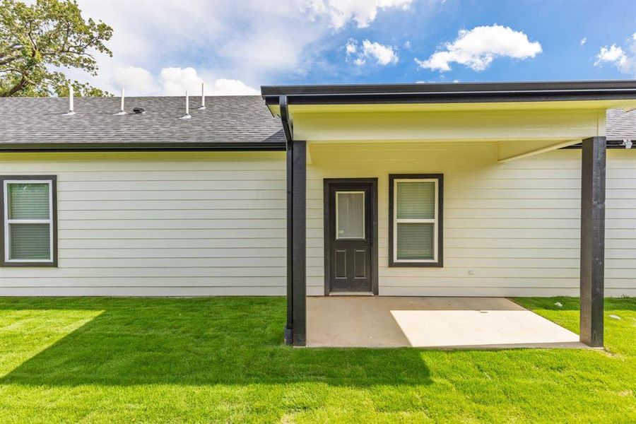 Exterior details and patio area of a home in , Sulphur Springs (Image 32). Exterior details and patio area of a home in , Sulphur Springs (Image 32).