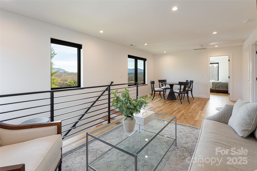 Upstairs loft Upstairs loft