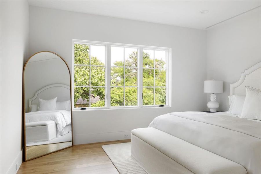 Furnished interior view inside a new home in , Dallas (Image 16).