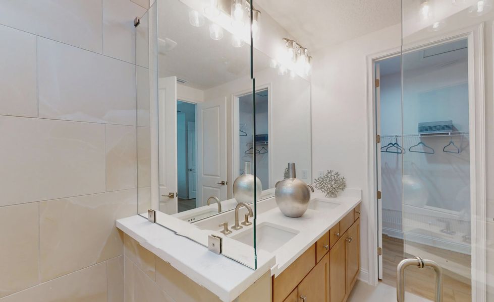 Furnished interior view inside a new home in Nocatee, Ponte Vedra (Image 14).