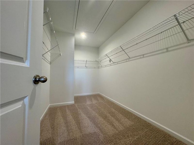 Spacious, unfurnished interior of a new home in , Flowery Branch (Image 11).