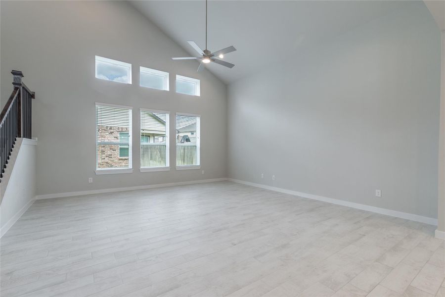 Spacious, unfurnished interior of a new home in Morton Creek Ranch, Katy (Image 29).
