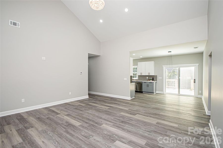 Spacious, unfurnished interior of a new home in , Chester (Image 35).