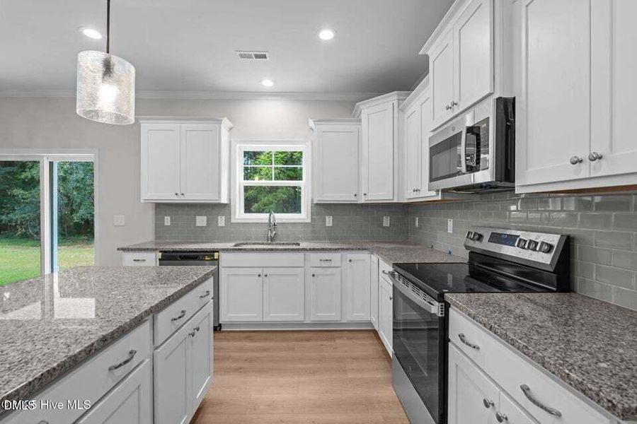 1945 Cranes Creek Rd