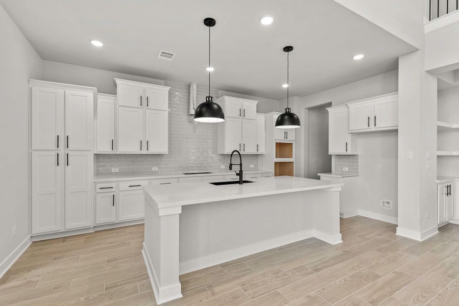 Representative image. Features, specifications, selections and colors may vary. Representative image. Features, specifications, selections and colors may vary.