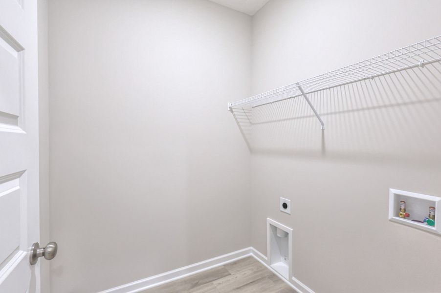 Spacious, unfurnished interior of a new home in Legacy Preserve, Tullahoma (Image 19).