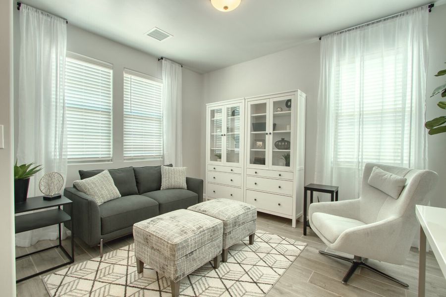Representative furnished interior of a home built from the Sage by Hakes Brothers in Hillside Park, El Paso (Image 7).