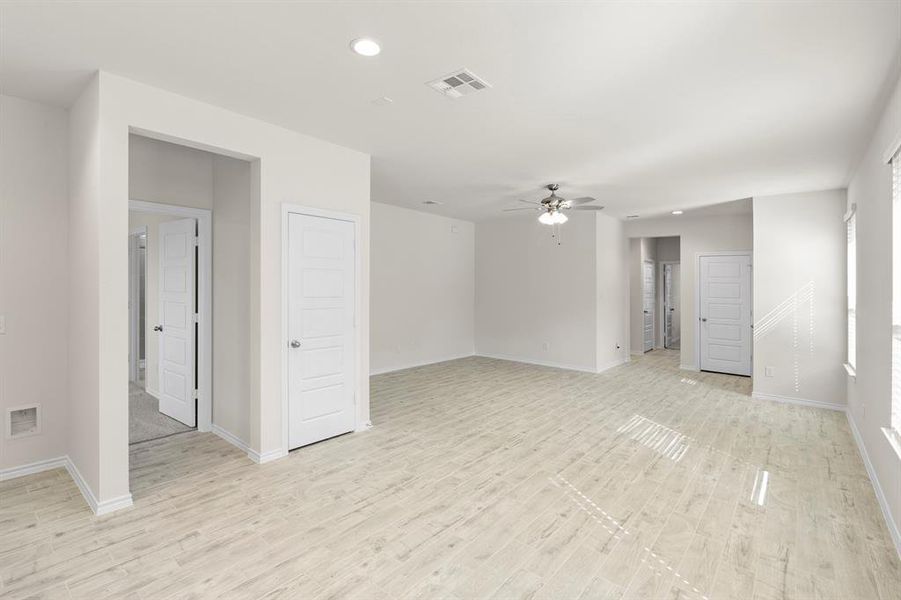 09. 1706 Potomac - Dining (3) 09. 1706 Potomac - Dining (3)