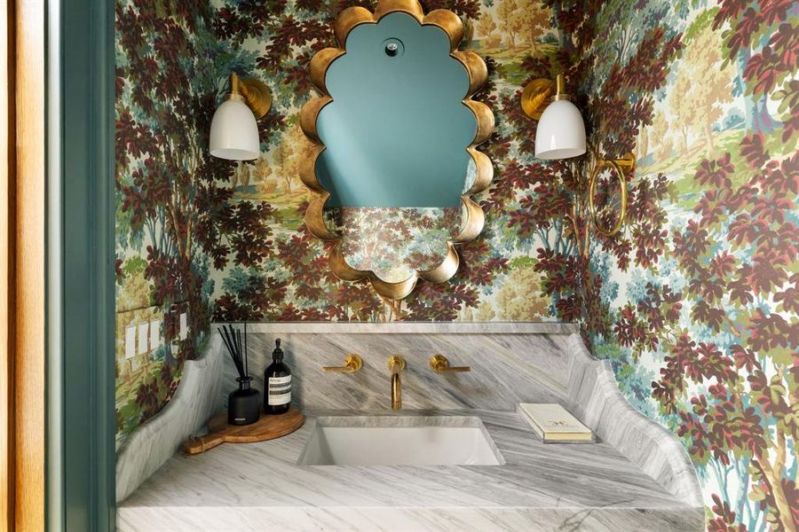 Image 32 of a home in .