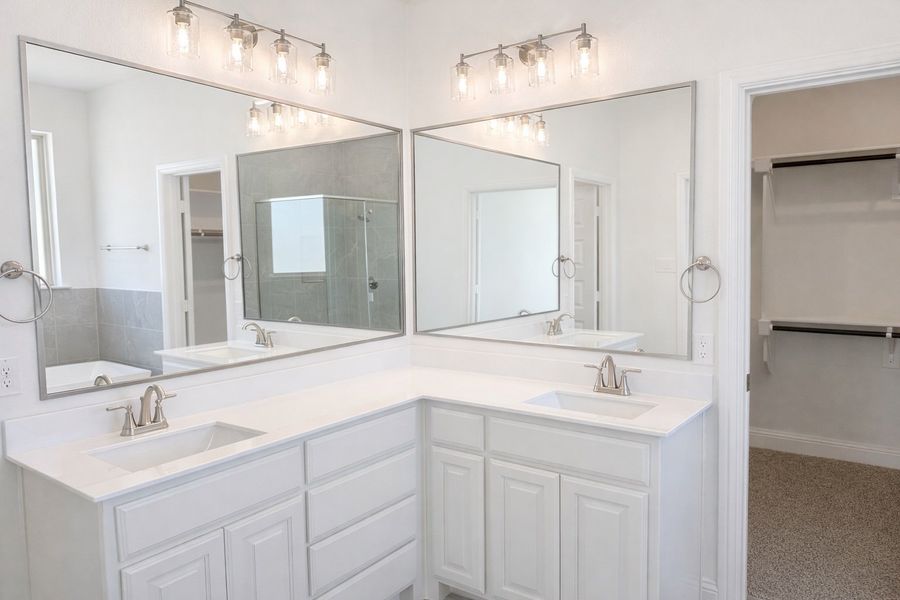 Master Bathroom Master Bathroom