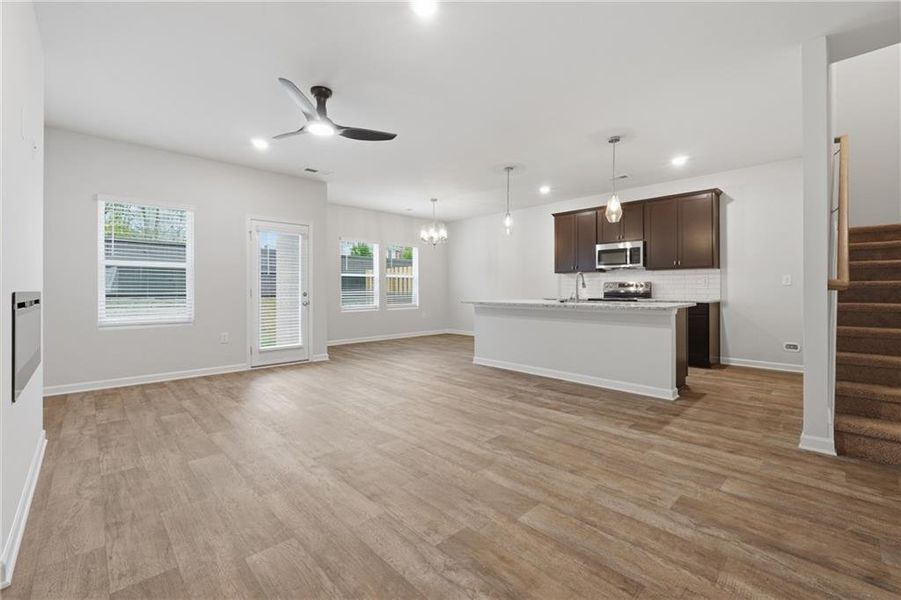 Spacious, unfurnished interior of a new home in Concord Oaks, Powder Springs (Image 13). Spacious, unfurnished interior of a new home in Concord Oaks, Powder Springs (Image 13).