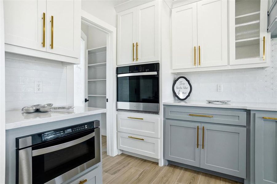 Furnished interior view inside a new home in , Springtown (Image 9).