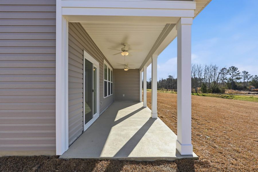 View of patio / terrace with ceiling fan