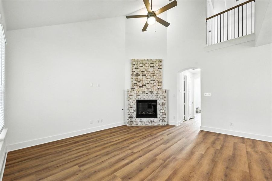 Spacious, unfurnished interior of a new home in Hillstead, Lavon (Image 19).