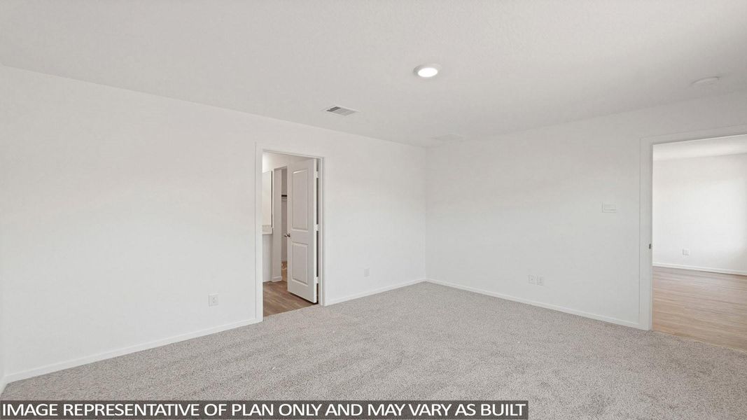 Spacious, unfurnished interior of a new home in Silverthorne, Conroe (Image 5).