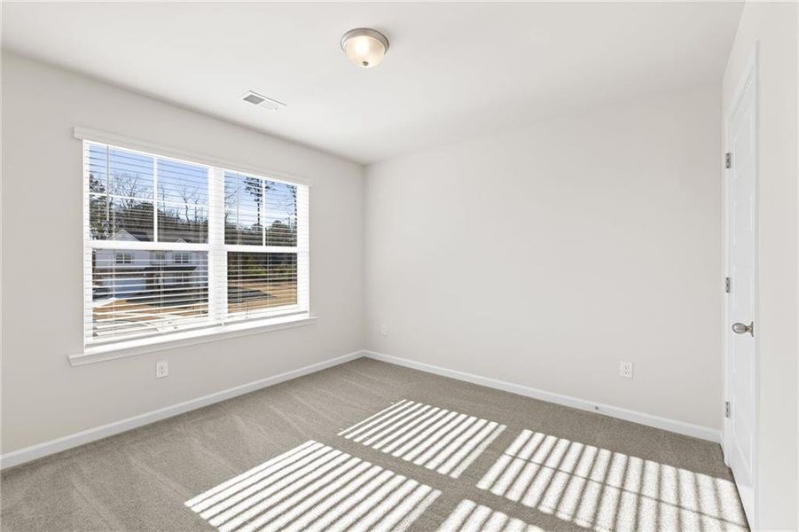 Spacious, unfurnished interior of a new home in Oakhill Estates, Adairsville (Image 14).