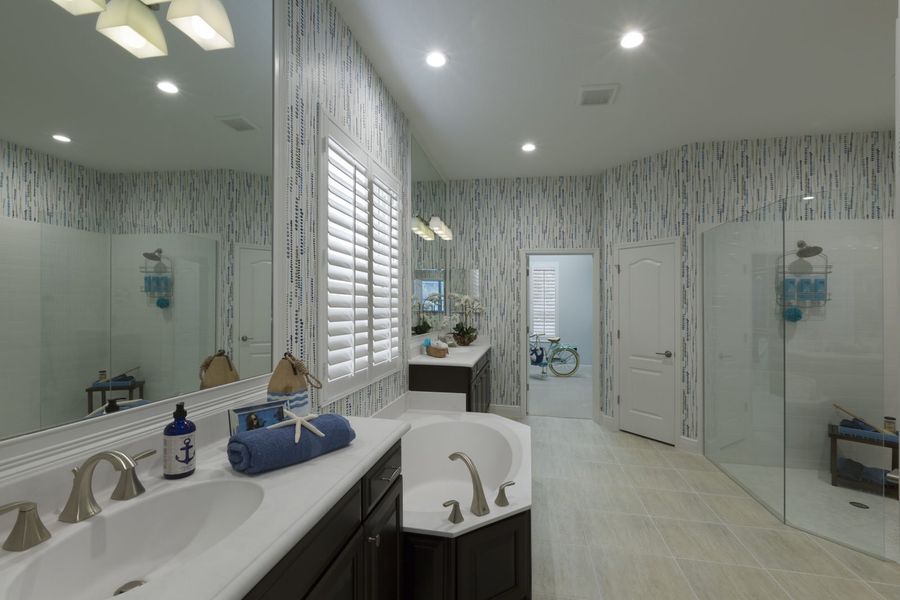 Furnished interior view inside a new home in Canoe Creek, Parrish (Image 15).