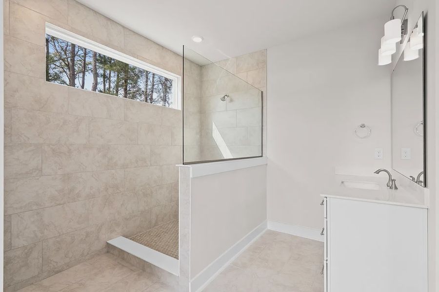 Furnished interior view inside a new home in Harbor Oaks Marina, Myrtle Beach (Image 10).