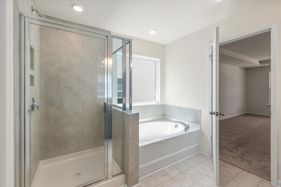 Furnished interior view inside a new home in Oakley Pointe, Moncks Corner (Image 8).