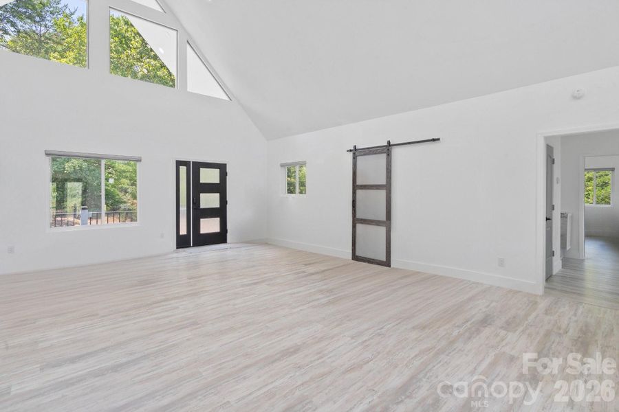 Spacious, unfurnished interior of a new home in , Rutherfordton (Image 16).
