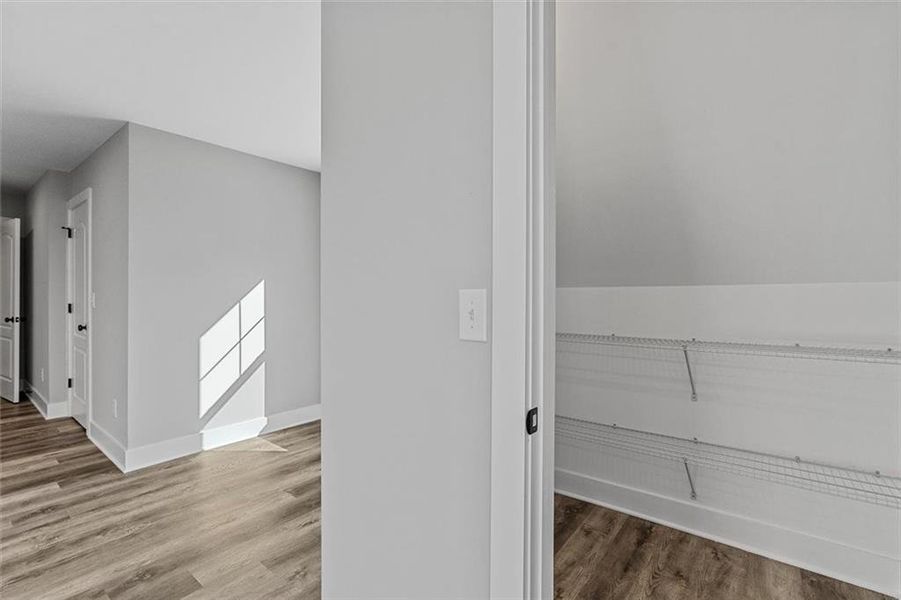 Spacious, unfurnished interior of a new home in , Atlanta (Image 19).