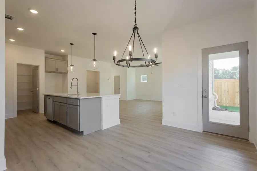 Spacious, unfurnished interior of a new home in , Buford (Image 27).