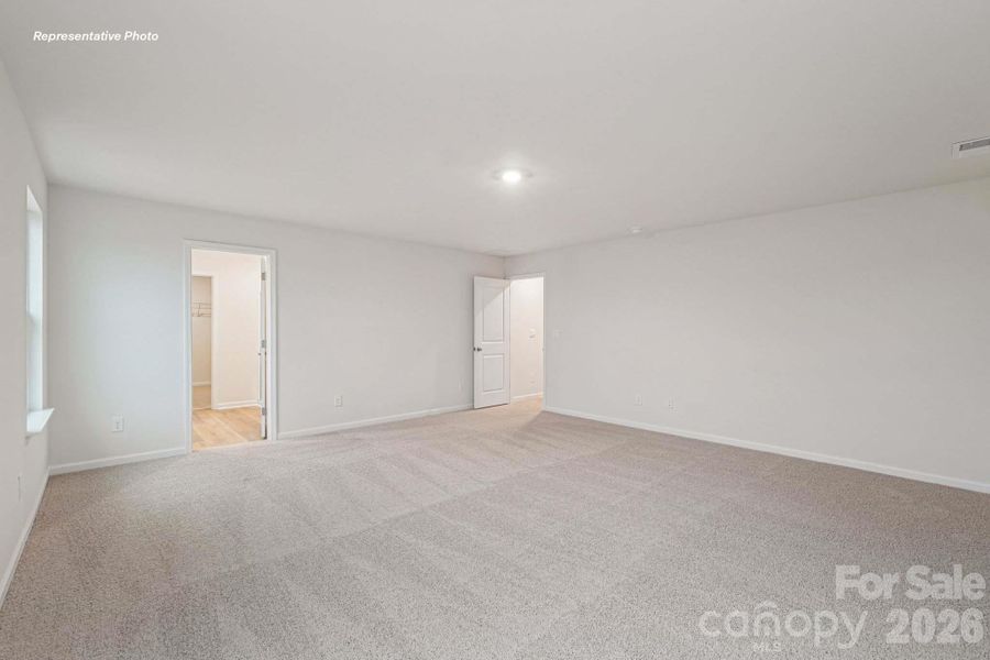 Spacious, unfurnished interior of a new home in The Falls at Newton, Newton (Image 19).