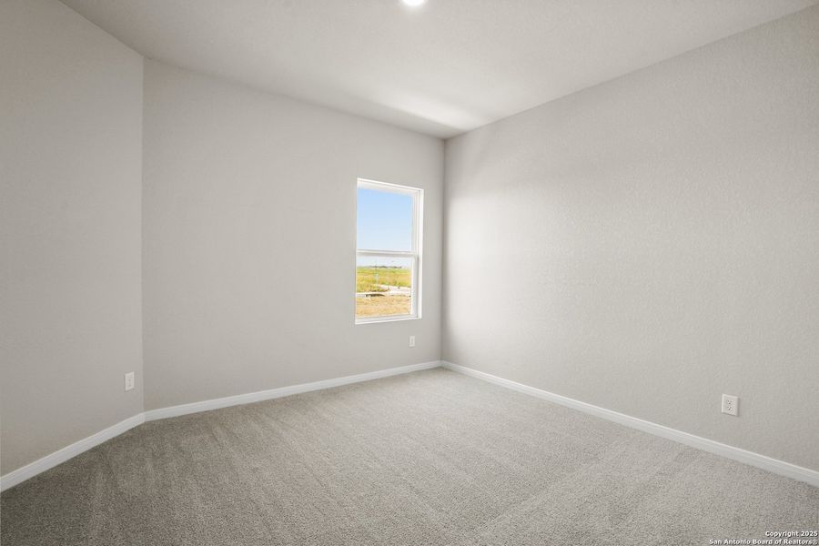 Spacious, unfurnished interior of a new home in Dauer Ranch, New Braunfels (Image 21). Spacious, unfurnished interior of a new home in Dauer Ranch, New Braunfels (Image 21).