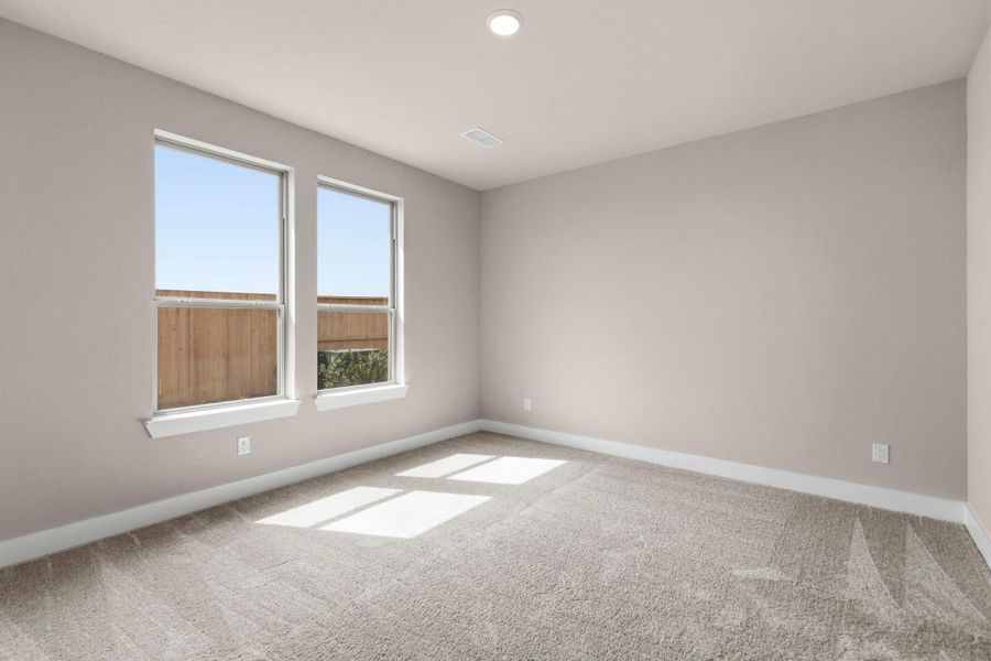 Spacious, unfurnished interior of a new home in Meridiana 40', 65', Iowa Colony (Image 25). Spacious, unfurnished interior of a new home in Meridiana 40', 65', Iowa Colony (Image 25).