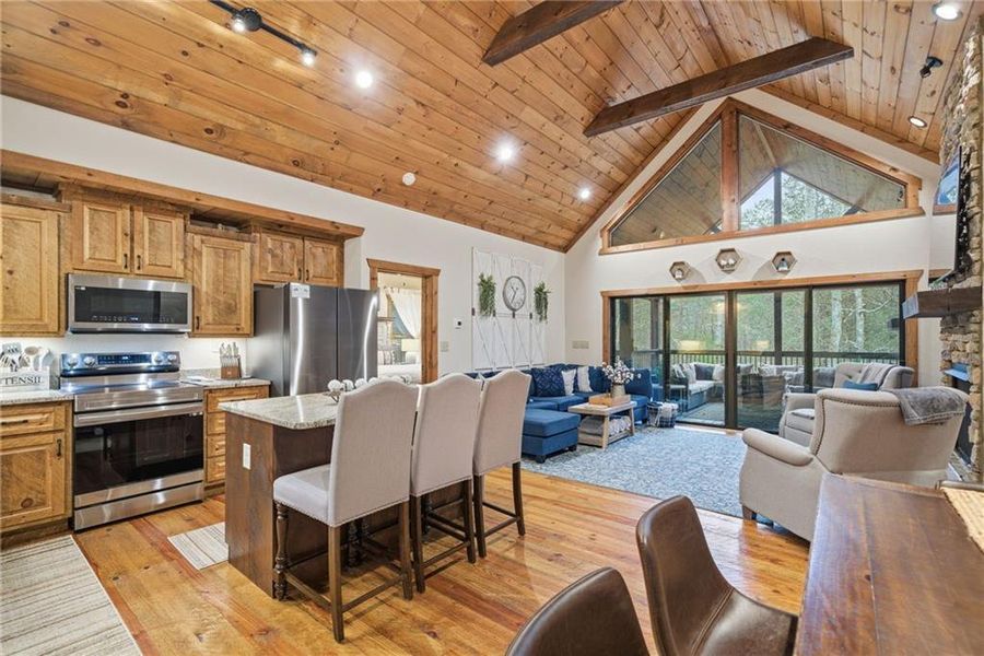 Community amenities in , Morganton (Image 27). Community amenities in , Morganton (Image 27).