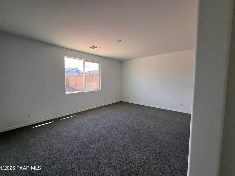Spacious, unfurnished interior of a new home in Westwood, Prescott (Image 8).