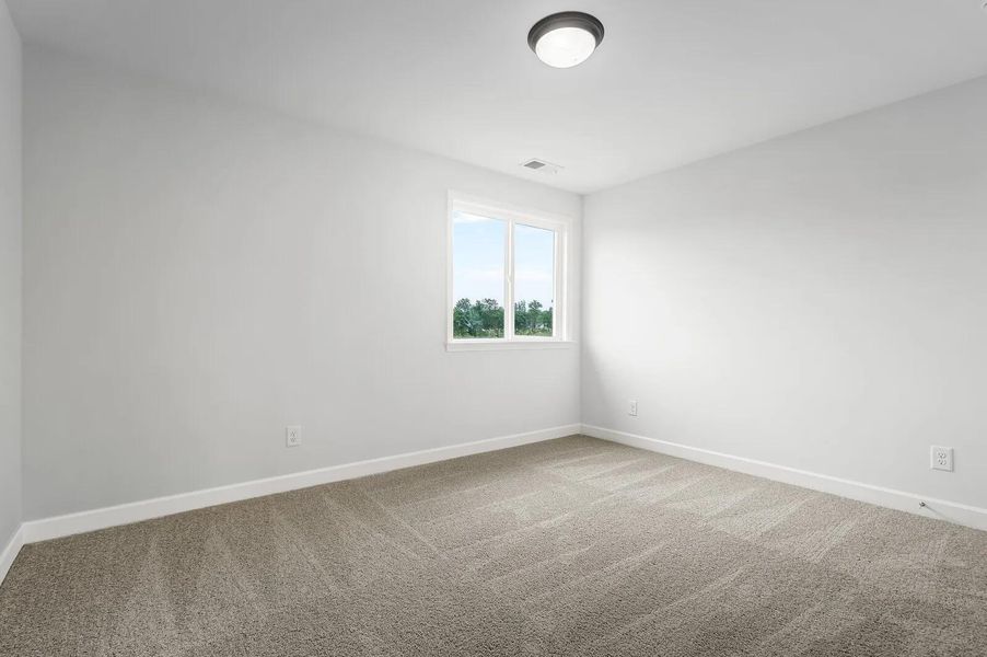 Dahlia B Bedroom 4