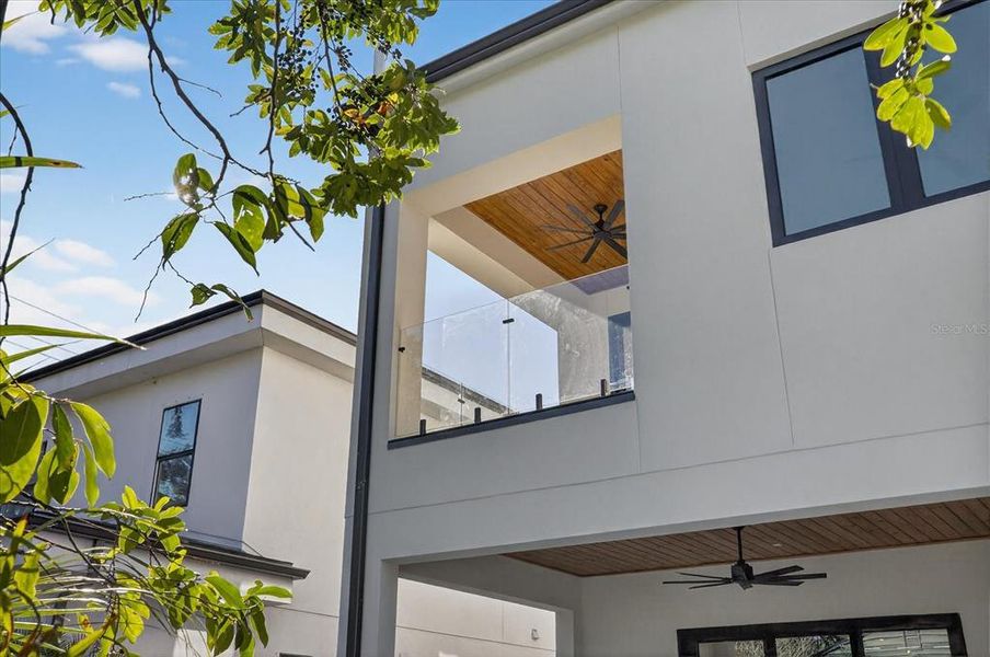 Exterior details and patio area of a home in , Tampa (Image 34).