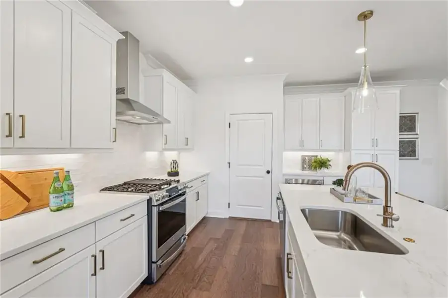 Furnished interior view inside a new home in Millcroft, Buford (Image 19).