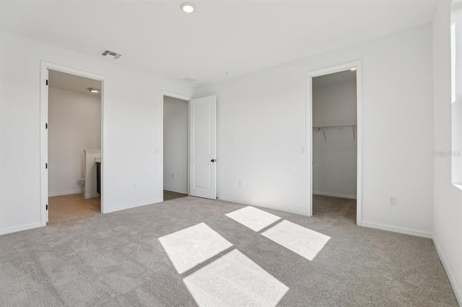 Spacious, unfurnished interior of a new home in Tyson Reserve, St. Cloud (Image 32). Spacious, unfurnished interior of a new home in Tyson Reserve, St. Cloud (Image 32).