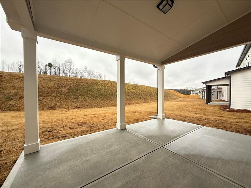 Exterior details and patio area of a home in Ponderosa Farms Manor, Gainesville (Image 4).