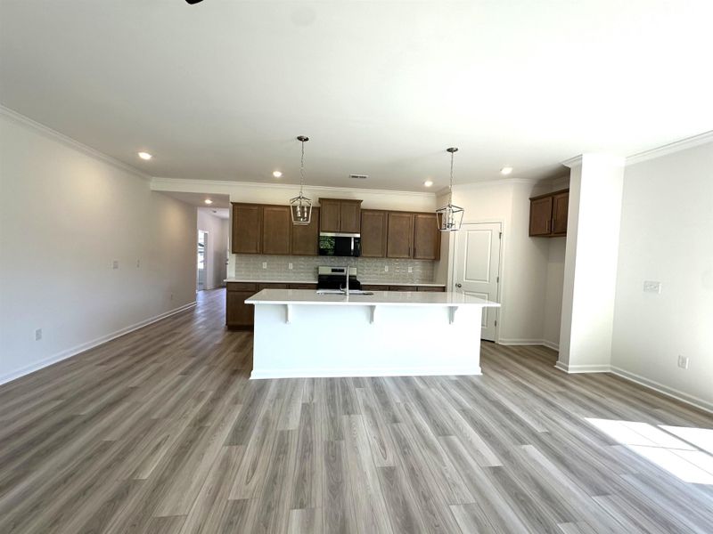 Image 19 of a home in Oak Hollow.