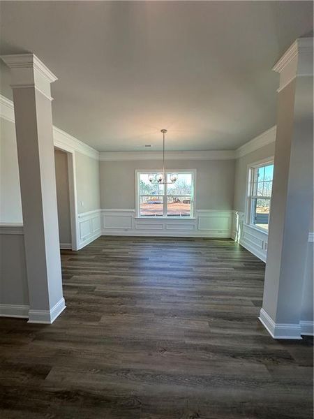 Spacious, unfurnished interior of a new home in Mirror Lake at South Harbour, Villa Rica (Image 20).