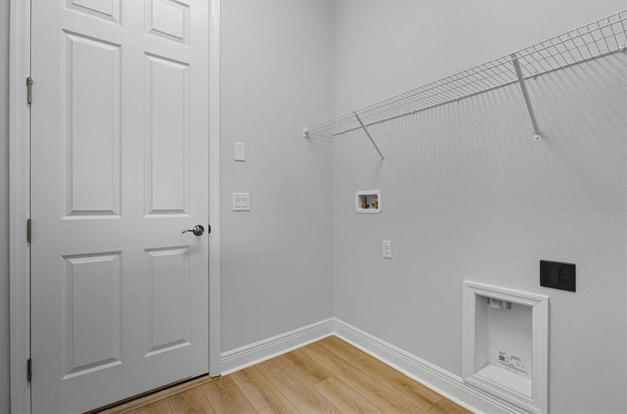 Spacious, unfurnished interior of a new home in Mirada, San Antonio (Image 21).