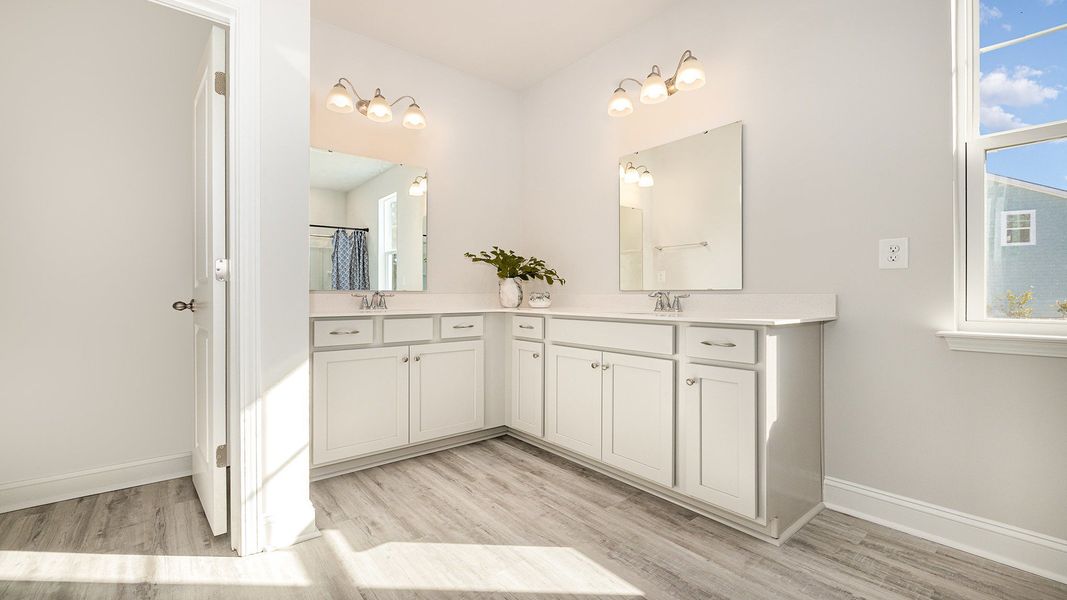 Furnished interior view inside a new home in Brunswick Plantation, Ash (Image 10).