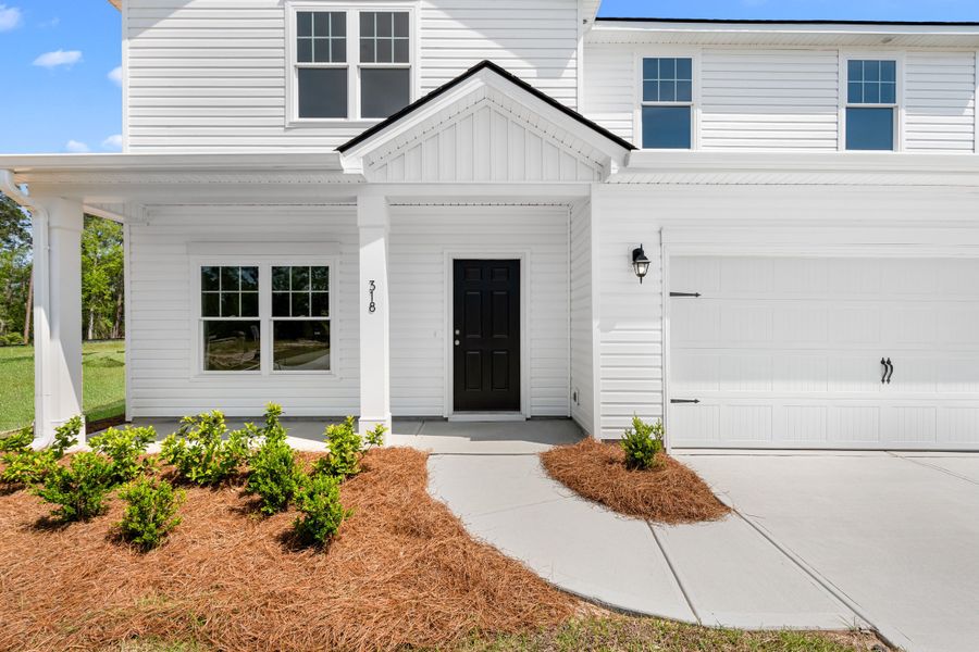 Exterior details and patio area of a home in Belair East, Statesboro (Image 3).