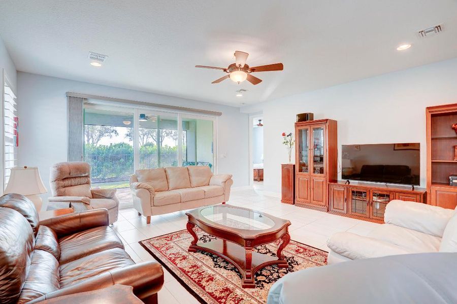 Spacious/Open Family Room