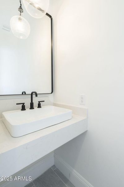 56-web-or-mls-77th-48