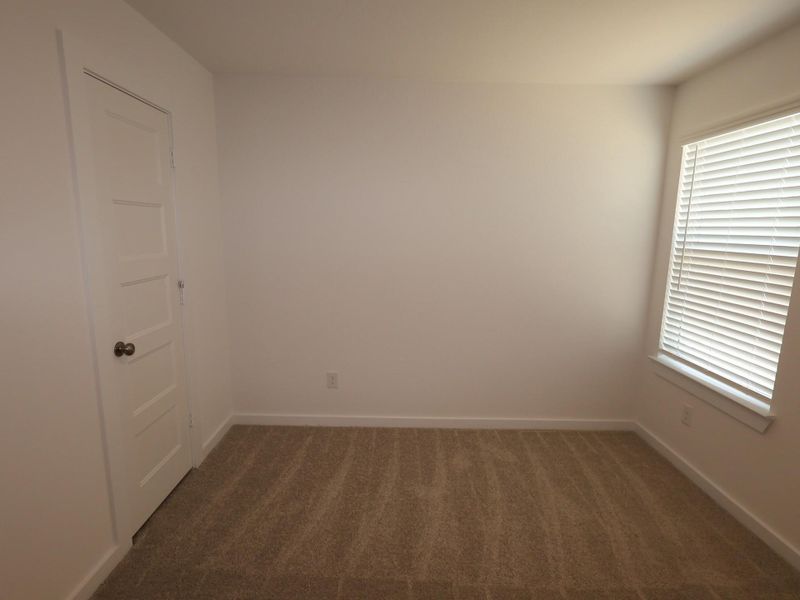 Spacious, unfurnished interior of a new home in Indian Springs, Crosby (Image 33).
