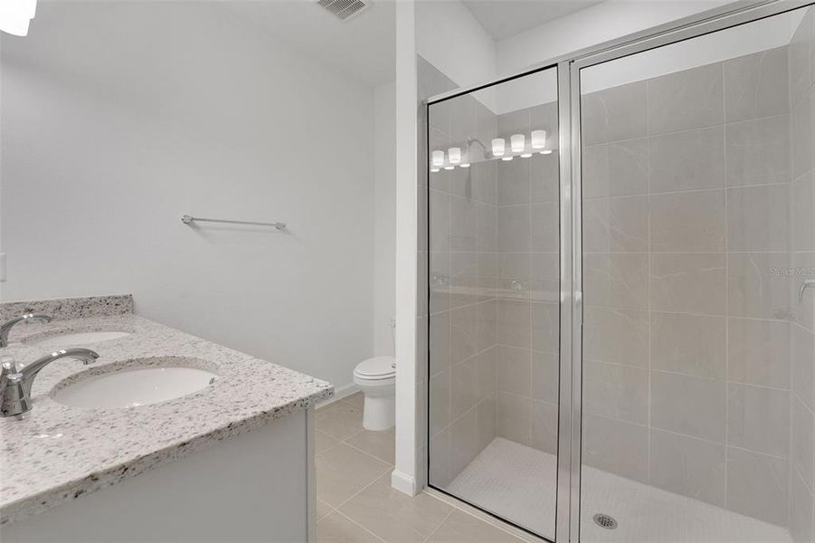 Furnished interior view inside a new home in Annabelle Estates, Winter Haven (Image 16).