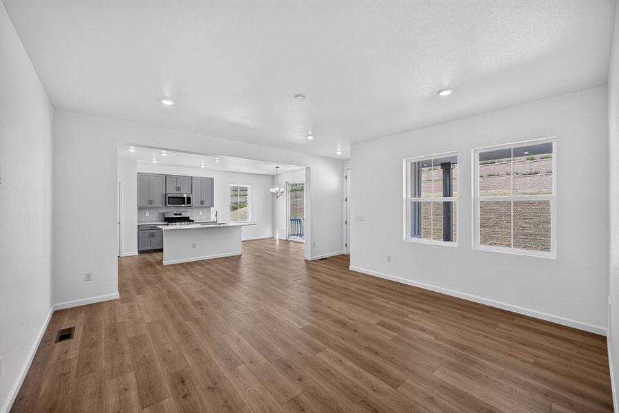 Spacious, unfurnished interior of a new home in Trailstone, Arvada (Image 15). Spacious, unfurnished interior of a new home in Trailstone, Arvada (Image 15).